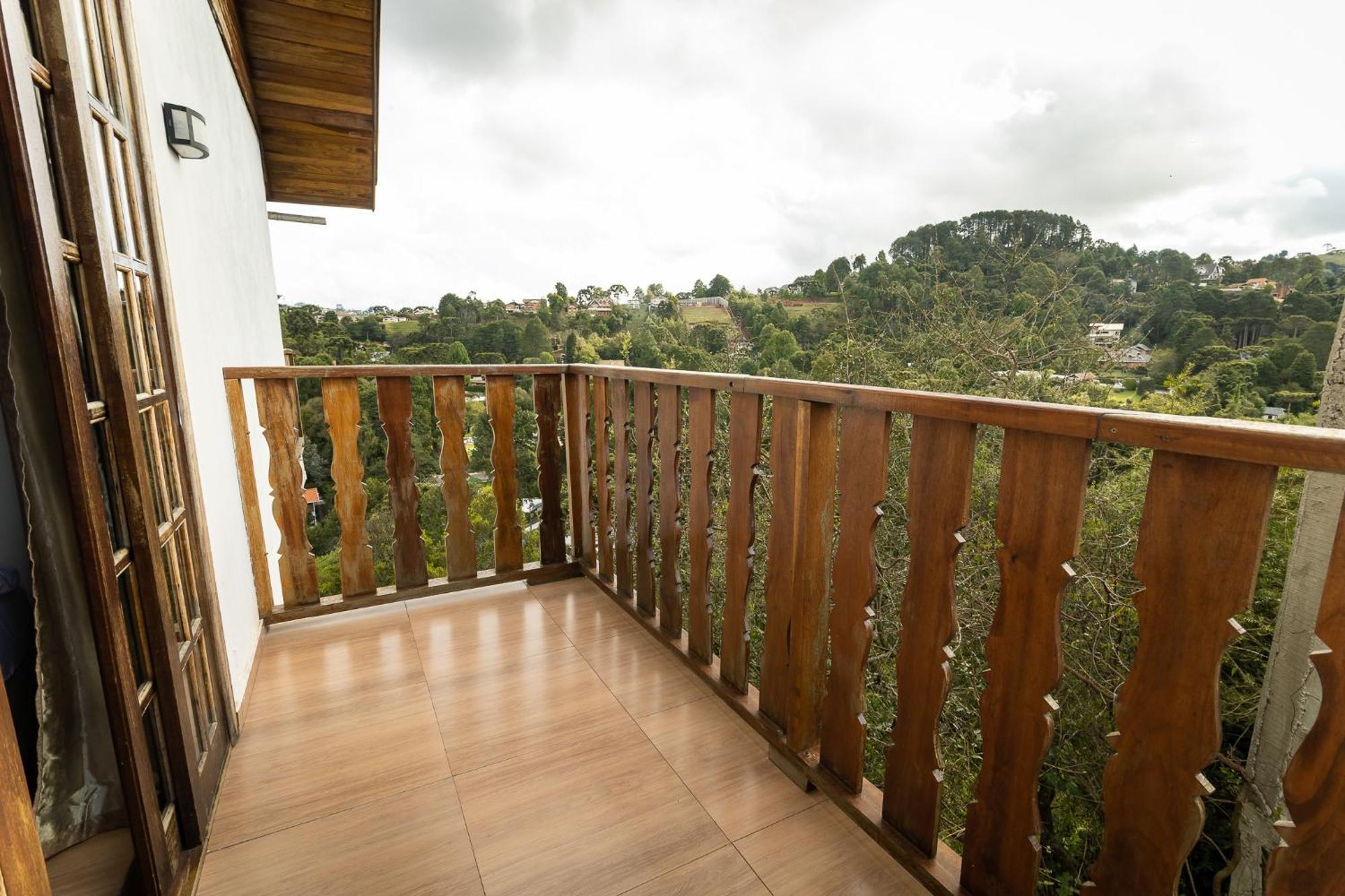 Pousada Villa Paty II Campos do Jordão Екстериор снимка