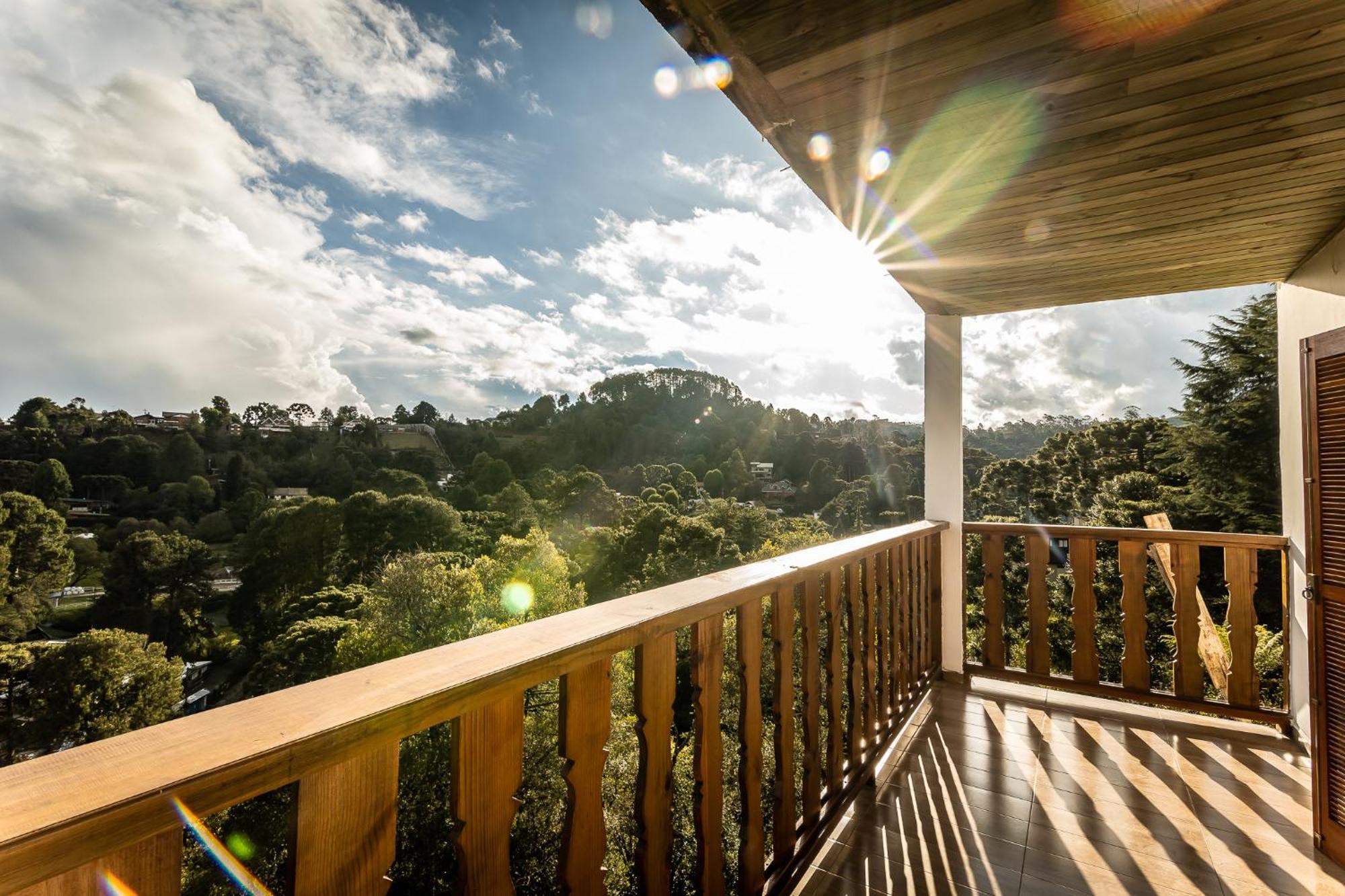 Pousada Villa Paty II Campos do Jordão Екстериор снимка